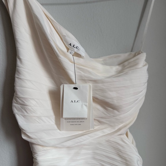 New A.L.C Dahlia Size 0 Pleated Asymmetric Midi Dress Cream Ivory One-Shoulder - Picture 6 of 10